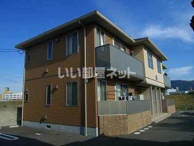 ピュアハーモニー B棟の外観画像