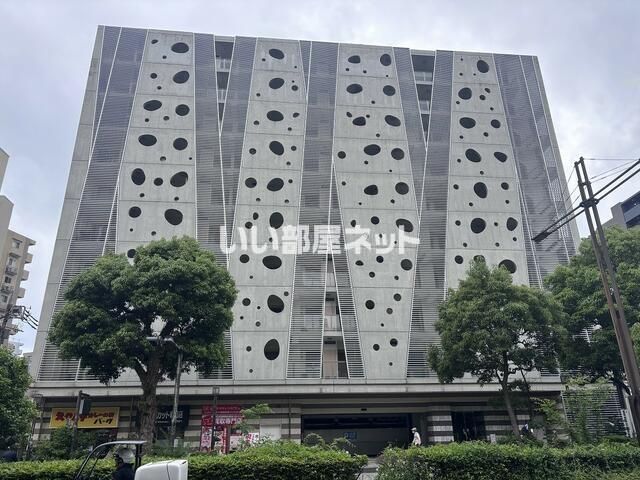 IXIA横浜鶴見ステーションフロントの外観画像