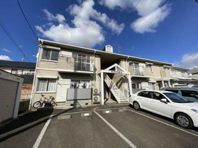 クレストファミールの外観画像