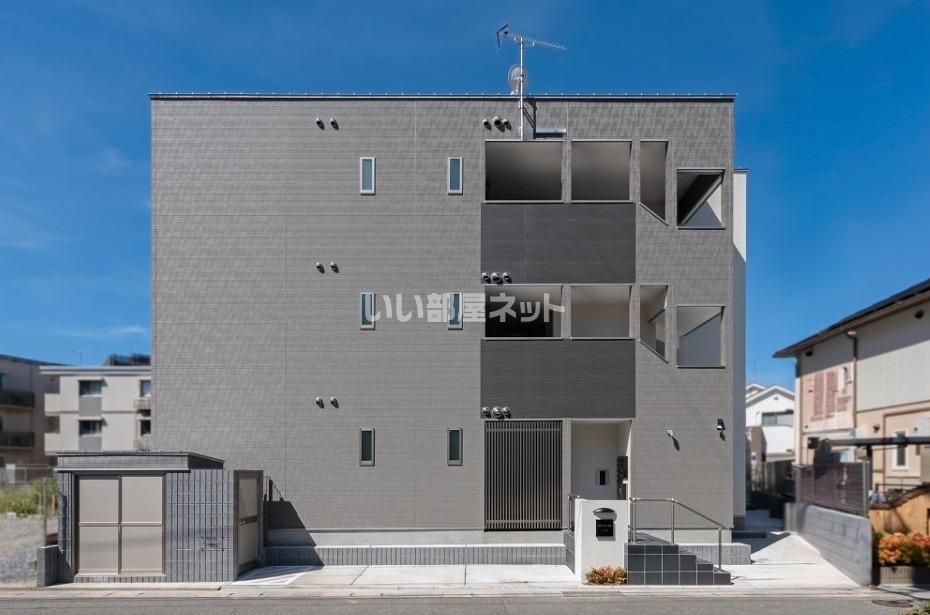 SMILEAX(スマイラックス)二日市の外観画像