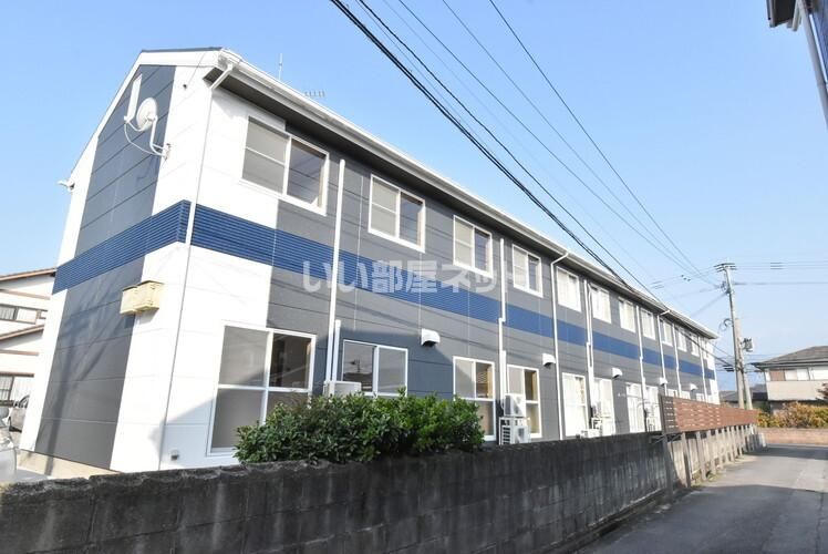 ブルーマウンテンハイツ A棟の外観画像