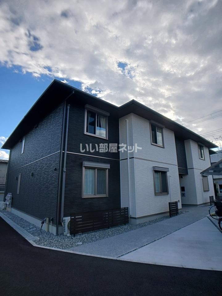 シャーメゾン プレミアス 本町の外観画像