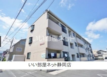 UEDA参番館の外観画像