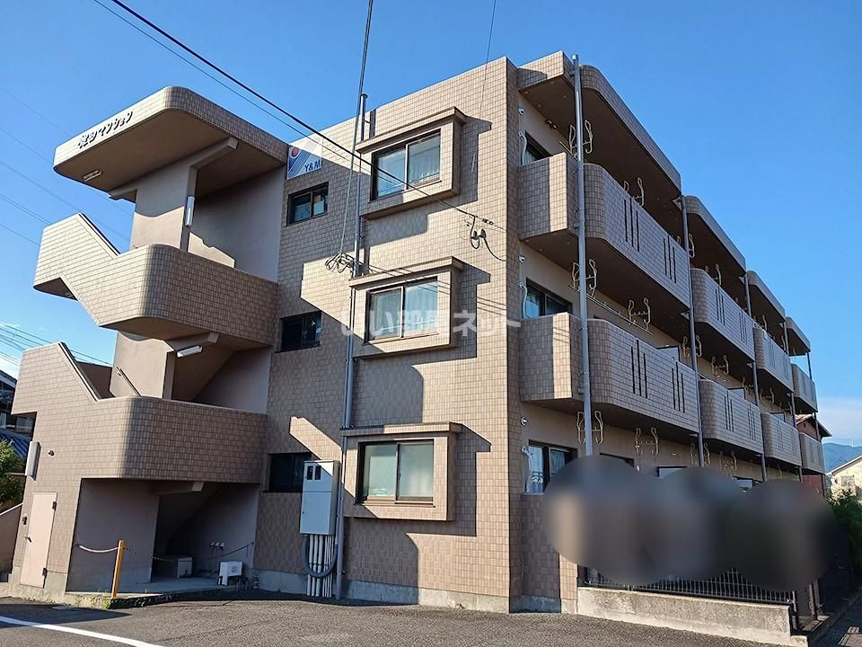 鯉田マンションの外観画像