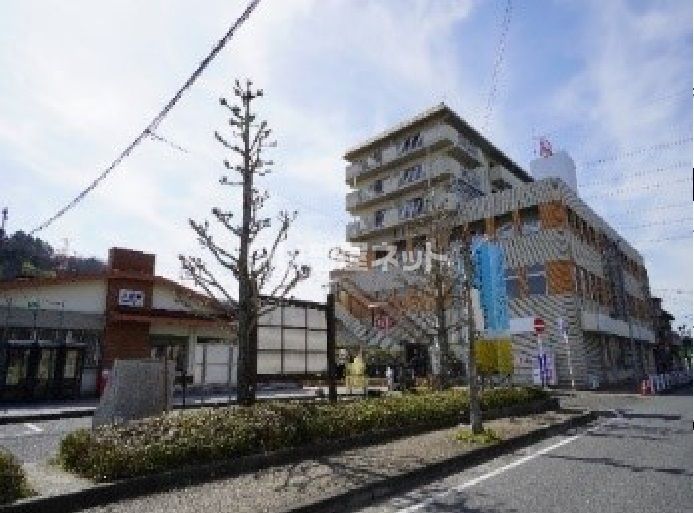 三郷駅前ビルの外観画像