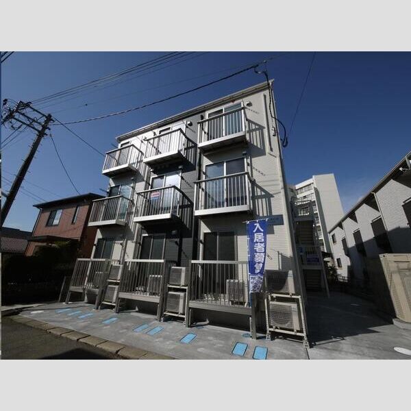 ラプラス小松島の外観画像