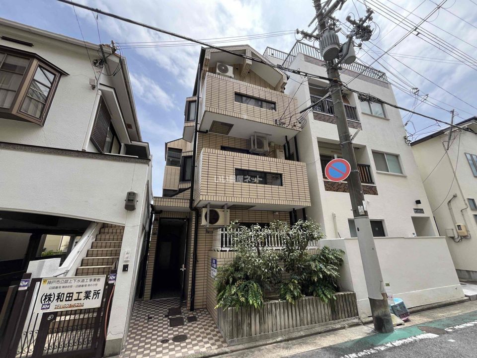 コーポ旗塚の外観画像