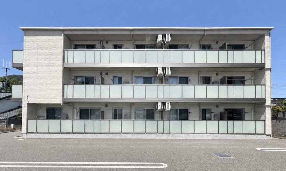 ベレオ西長野の外観画像