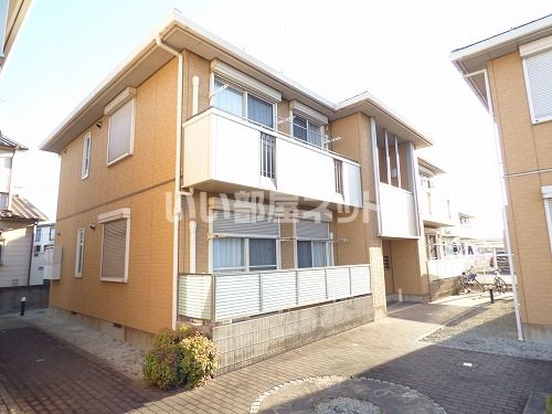PARADORES(パラドール)B棟の外観画像