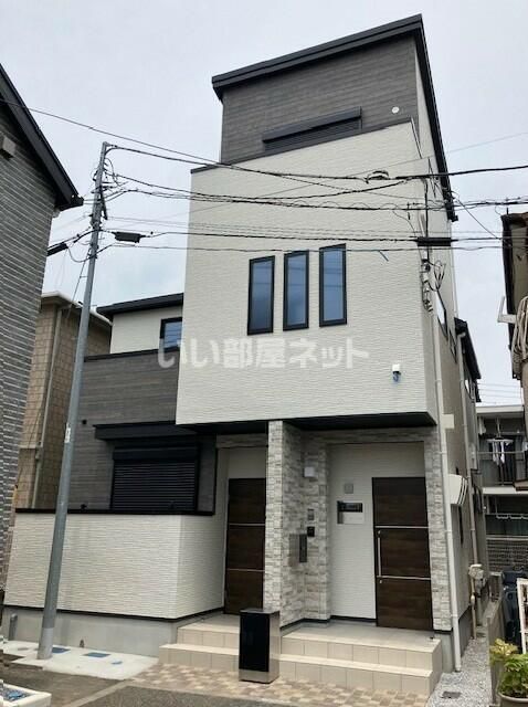 ラヴェニールⅡの外観画像