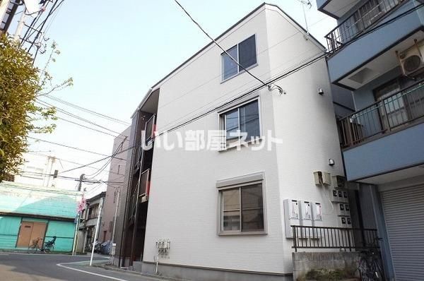アークガーデン東門前の外観画像