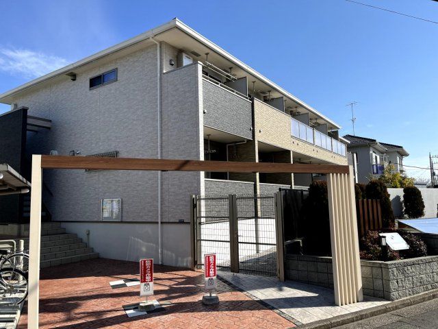 ストレリチア.Mの外観画像