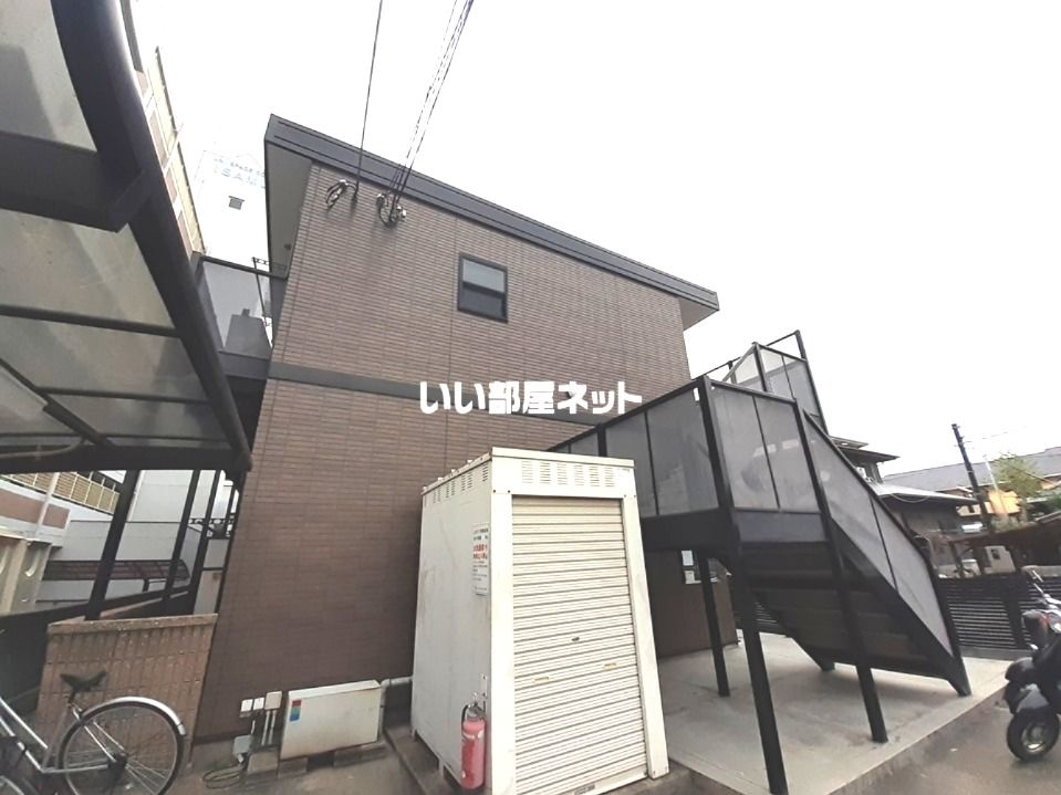 アンプルール茶谷の外観画像