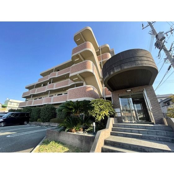 アルバパラッツオの外観画像