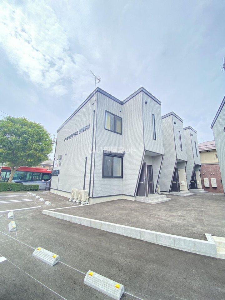 イーリッチテラス関屋本村の外観画像