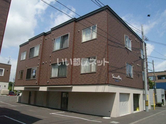 ツインコートプラスティの外観画像