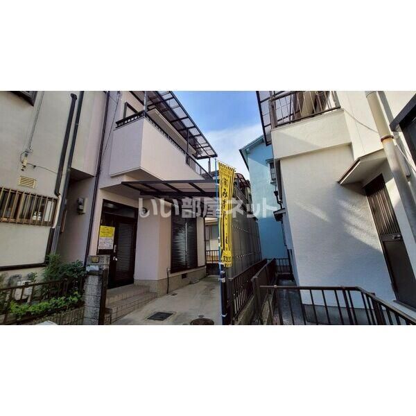 堺市美原区今井戸建の外観画像