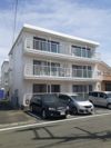 マンション弥栄A棟の外観画像