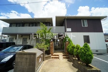 アドラシオンの外観画像