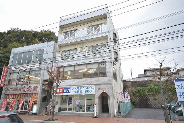天野ビルの外観画像
