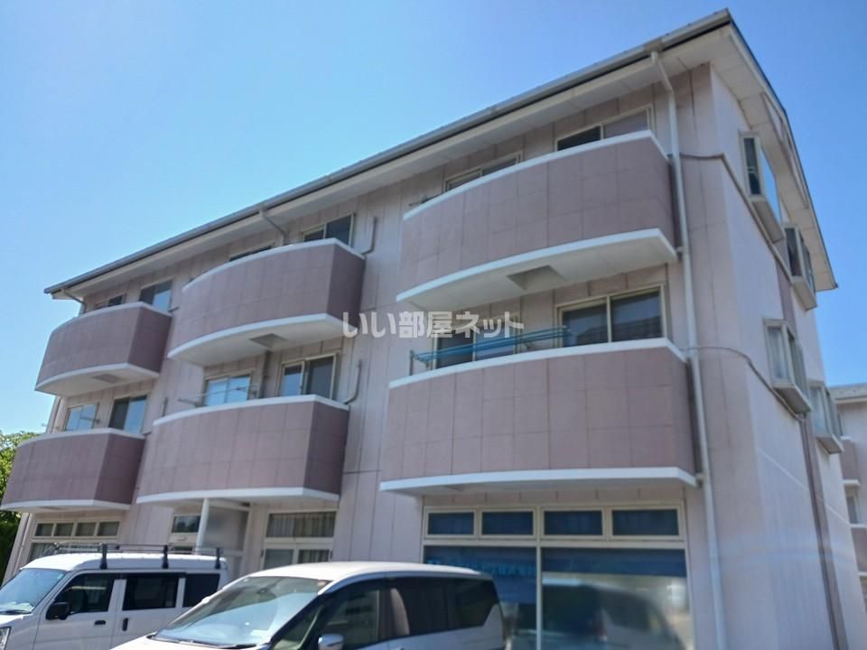 ニューメルヘンタムラの外観画像