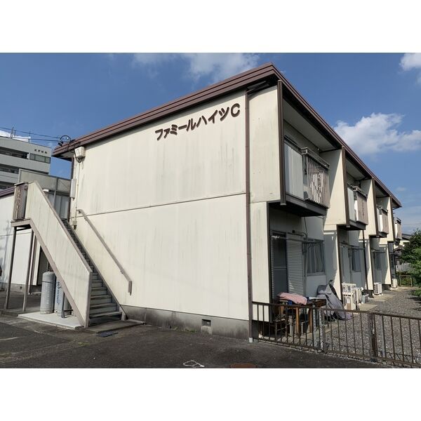 ファミールハイツ C棟の外観画像