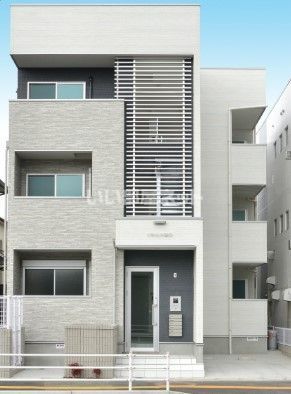 リシェス春日の外観画像