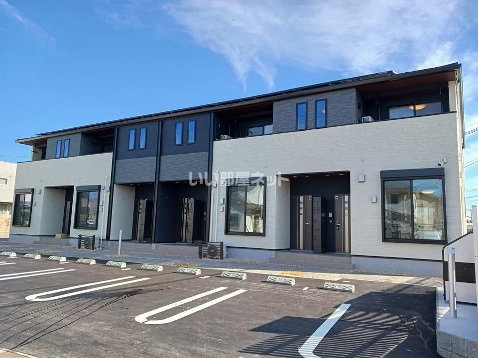 アヴェニールの外観画像