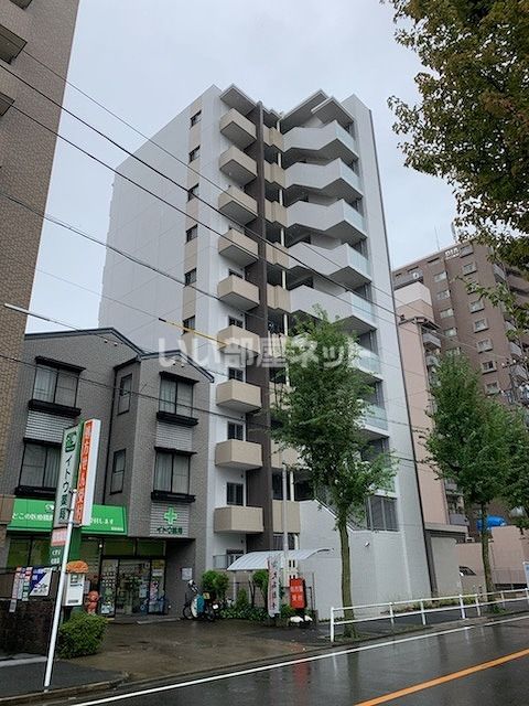 ア ドマーニの外観画像