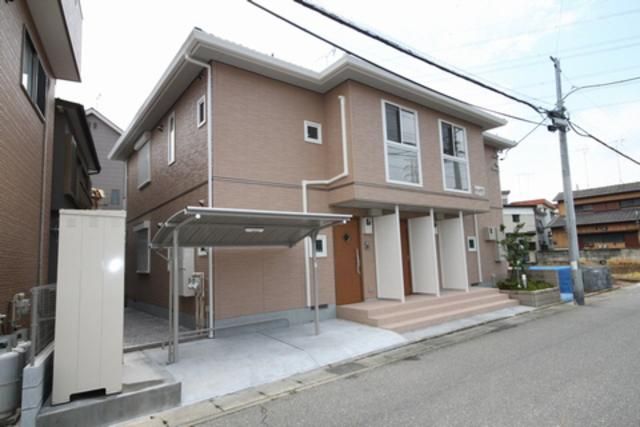 センプリスの外観画像