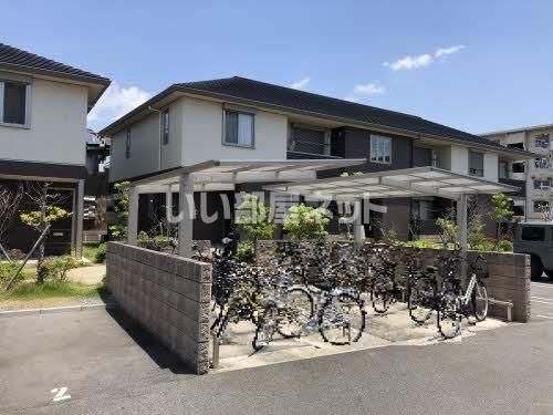 イーストヴィルの外観画像
