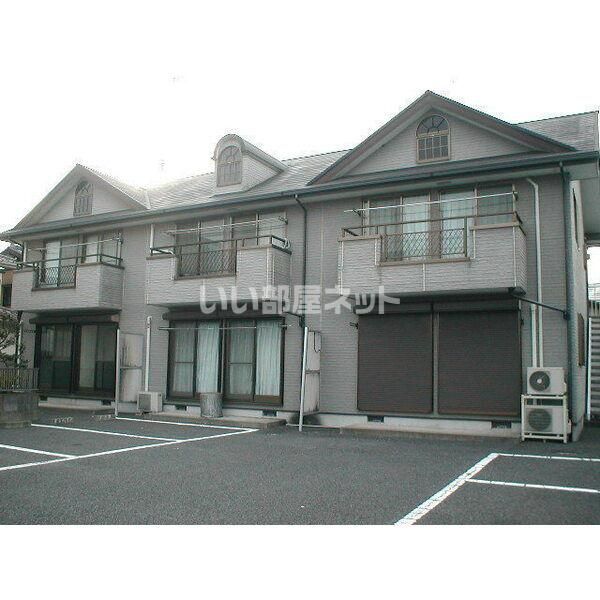 サマックス沖ハイツの外観画像