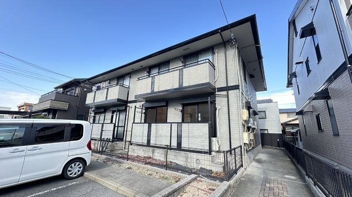 レェーヴ江向の外観画像