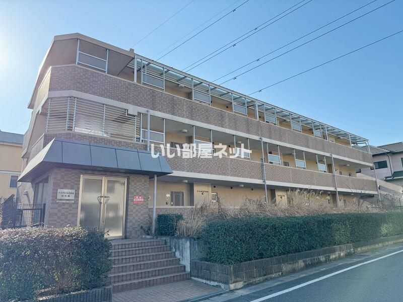 クールヴェール3番館B棟の外観画像