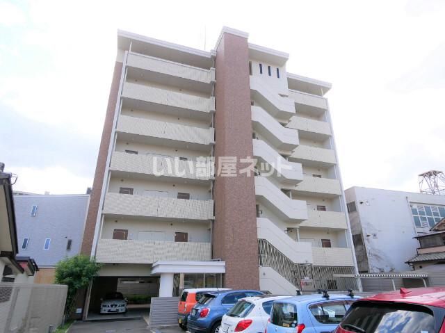 ラフィーエ高槻の外観画像