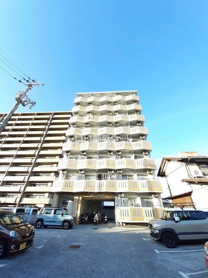 スカイプラザ新田の外観画像