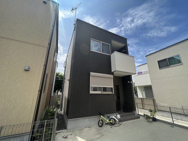鳥神町1KODATEXⅠK棟の外観画像