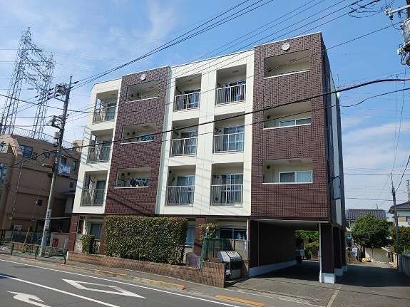エンピエッサ東大和の外観画像