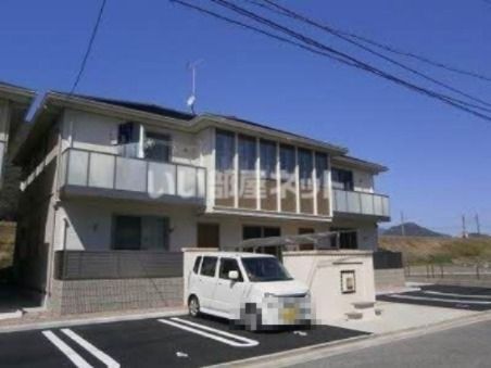 カーサソレアードCの外観画像