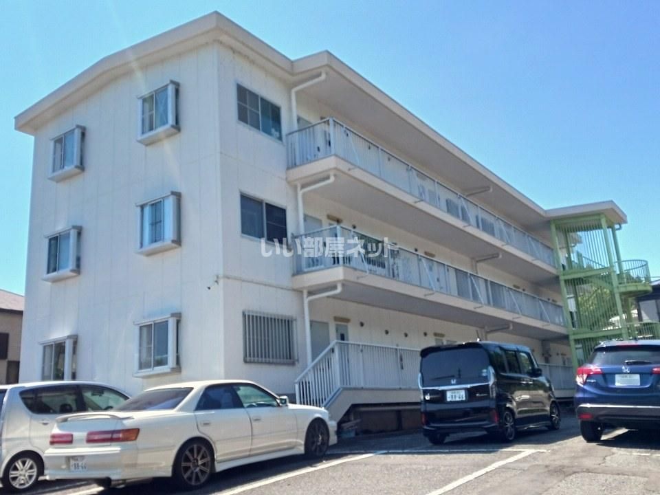 初瀬川ハイツの外観画像