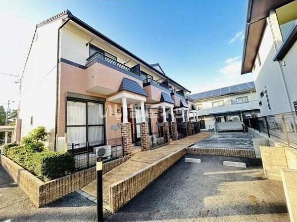 ドミール日高の外観画像