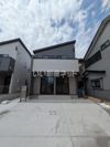 上安松戸建てB棟の外観画像