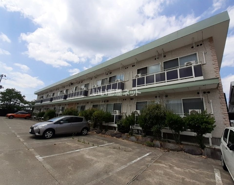 ハイツ福満の外観画像