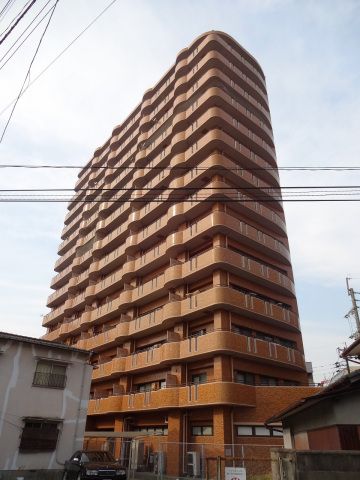 ライオンズマンション東町の外観画像