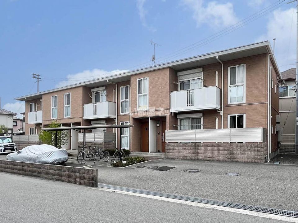 シャーメゾン緑の外観画像