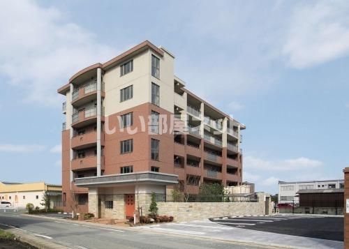 コモド エスパシオの外観画像