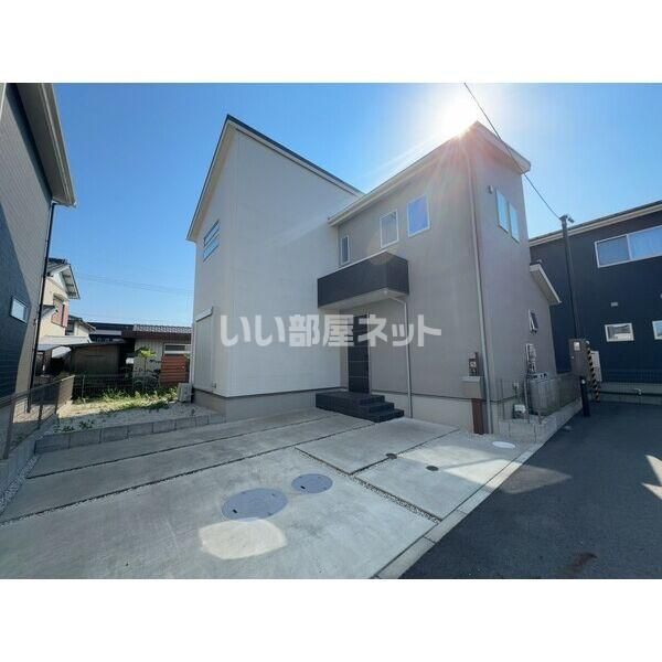 津島市江西町戸建の外観画像