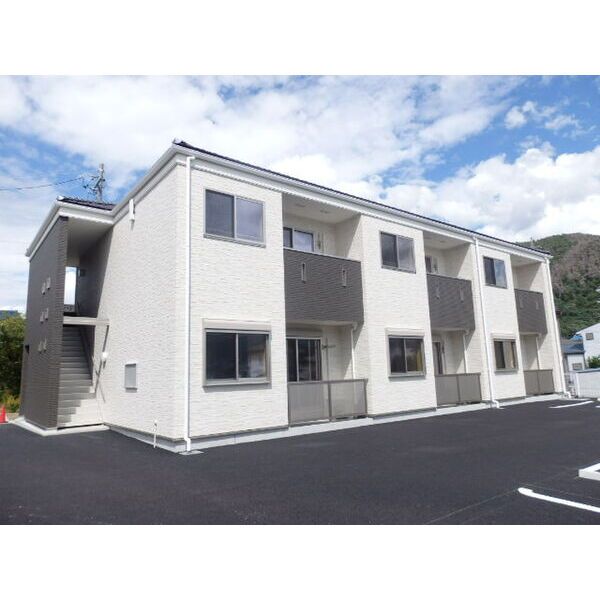 リスンCの外観画像