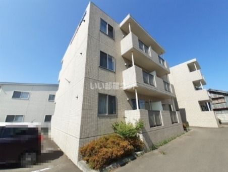 マンションドム亘理駅前の外観画像