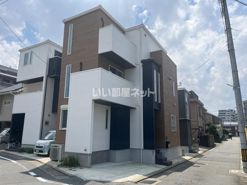 千歳町2丁目戸建ての外観画像